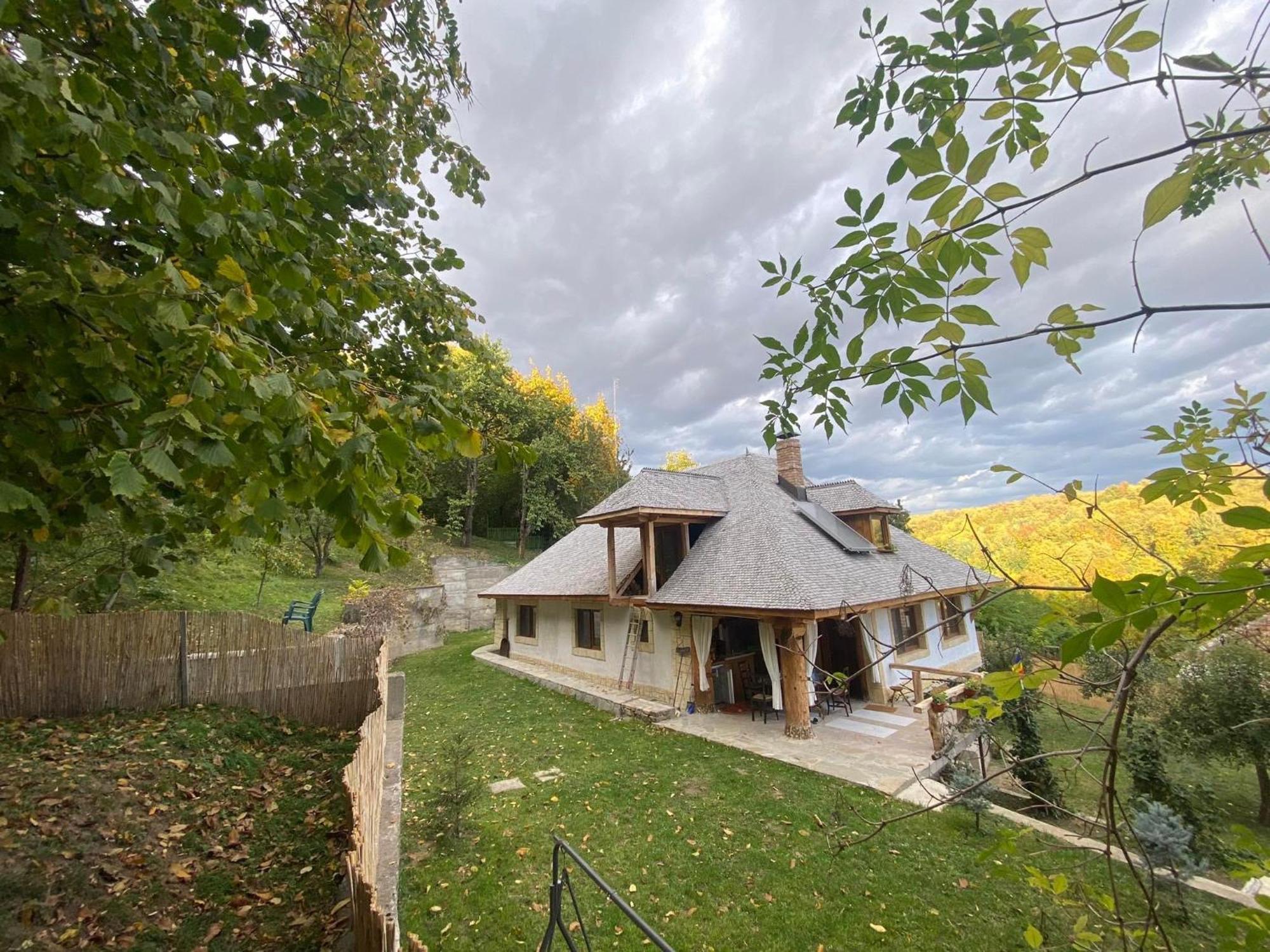 Casa Cu Sindrila Villa Vălenii de Munte Exterior photo